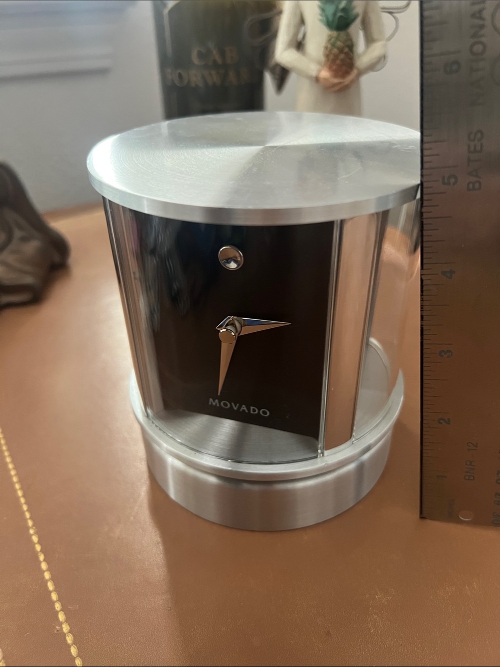 Movado classic rotating desk clock w/temp & humidity. Also photo slot GUC